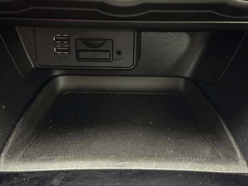 Used 2018 MAZDA MAZDA3 Sport w/ Preferred Equipment Package image 26