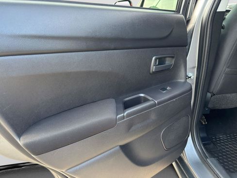 Used 2015 Mitsubishi Outlander Sport ES AWD/4WD image 35