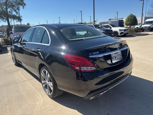 Certified 2017 Mercedes-Benz C 300 Sedan image 6