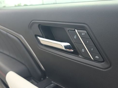 Used 2024 GMC Canyon AT4X image 21