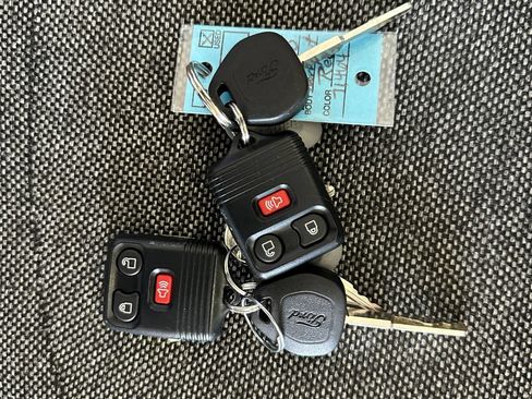 Used 2026 Ford E-350 and Econoline 350 Super Duty w/ Interior Upgrade Package RWD image 6