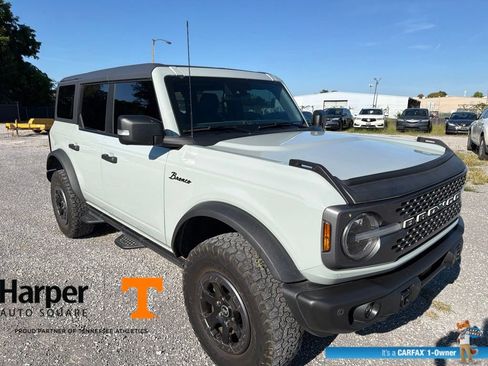 Used 2022 Ford Bronco Badlands AWD/4WD image 7