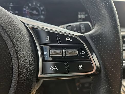 Certified 2024 Kia Seltos SX AWD/4WD image 18