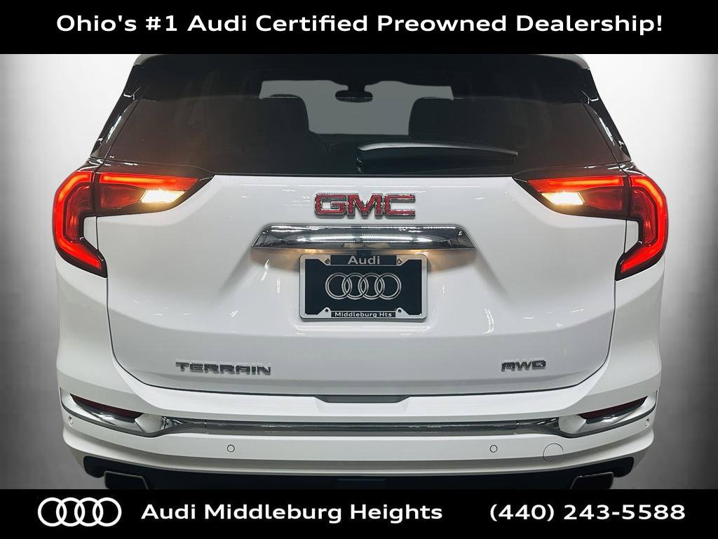 Used 2020 GMC Terrain Denali w/ Denali Premium Package AWD/4WD image 7