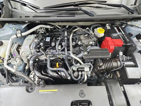Used 2025 Nissan Sentra SR FWD image 18