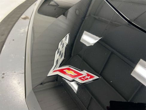 Used 2017 Chevrolet Corvette Stingray Coupe w/ 1LT image 24
