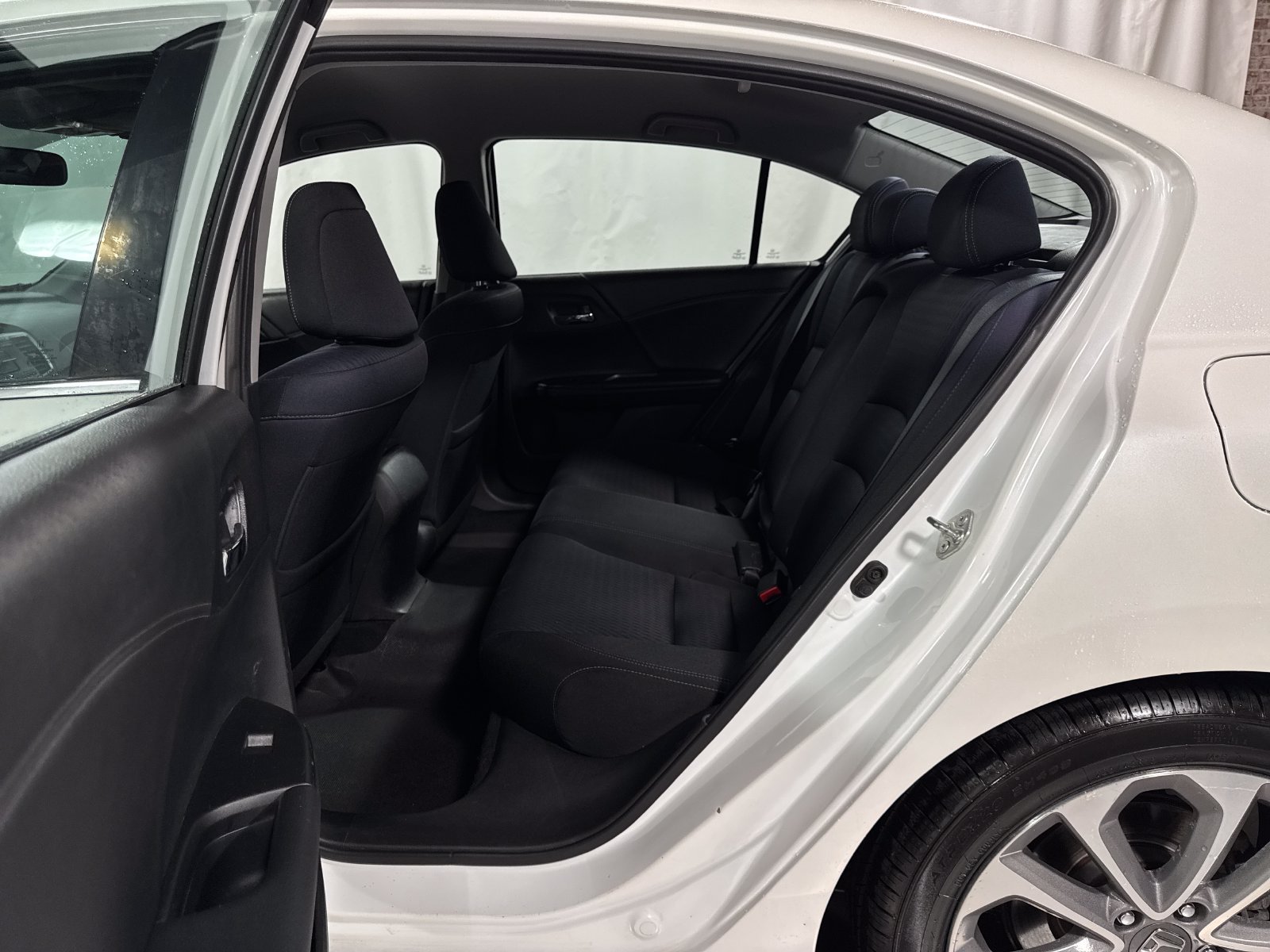 Used 2015 Honda Accord Sport image 5