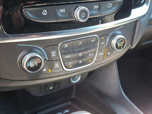 Used 2023 Chevrolet Traverse LT w/ LPO, Floor Liner Package AWD/4WD image 16