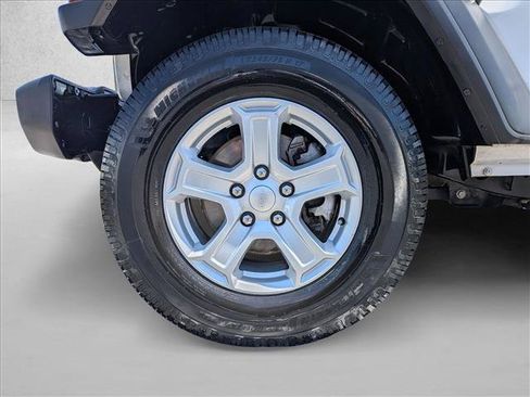 Used 2021 Jeep Wrangler Unlimited Sport AWD/4WD image 23