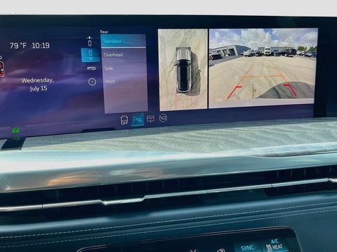 Used 2025 Cadillac Escalade IQ Luxury 2 w/ LPO, Premium Carpet Package AWD/4WD image 24