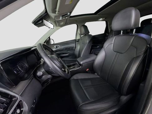 Used 2022 Kia Sorento SX FWD image 13