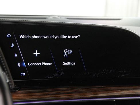 Used 2021 Cadillac Escalade Premium Luxury w/ LPO, Radiant Package image 13