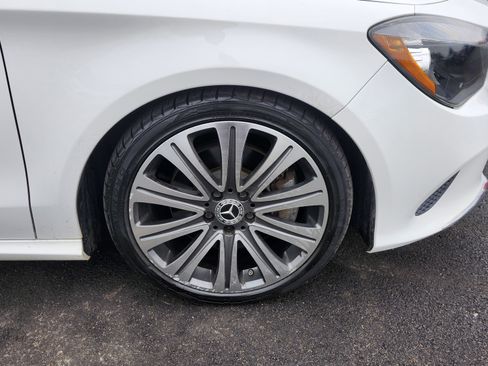 Used 2018 Mercedes-Benz CLA 250 4MATIC image 12