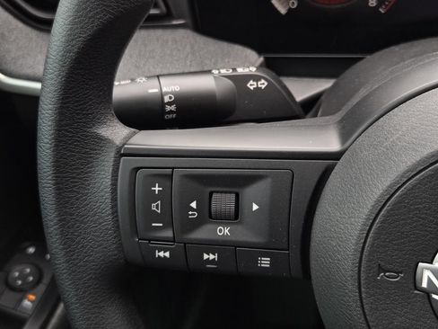 New 2026 Nissan Kicks SV w/ Cold Weather Package FWD image 25