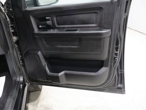 Used 2016 RAM 1500 Express w/ Black Ram 1500 Express Group AWD/4WD image 23