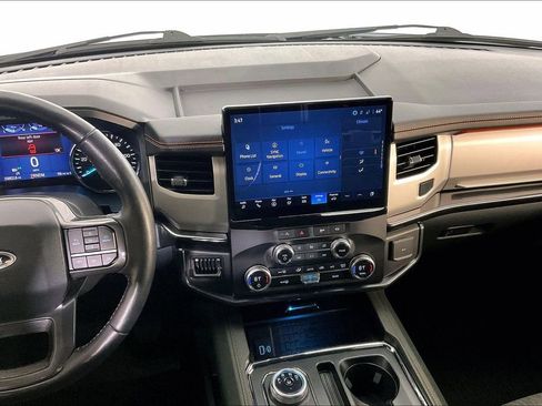Used 2024 Ford Expedition Timberline image 9