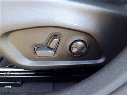 New 2023 Jeep Renegade Trailhawk w/ Trailhawk Elite Group image 10