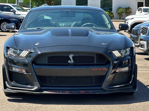 Used 2021 Ford Mustang Shelby GT500 w/ Technology Package RWD image 9