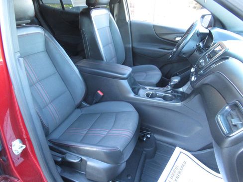 Used 2023 Chevrolet Equinox RS AWD/4WD image 6