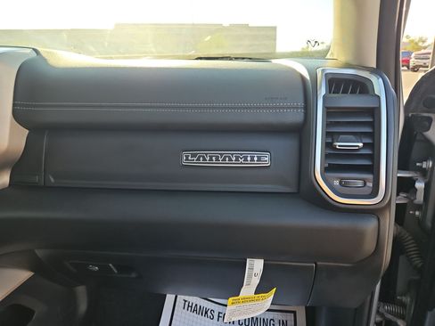 Used 2024 RAM 3500 Laramie w/ Towing Technology Group AWD/4WD image 31