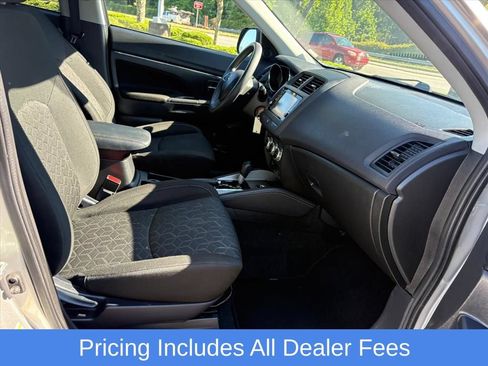 Used 2024 Mitsubishi Outlander Sport ES AWD/4WD image 15