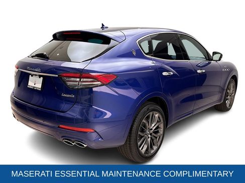 Used 2024 Maserati Levante GT Ultima AWD/4WD image 7