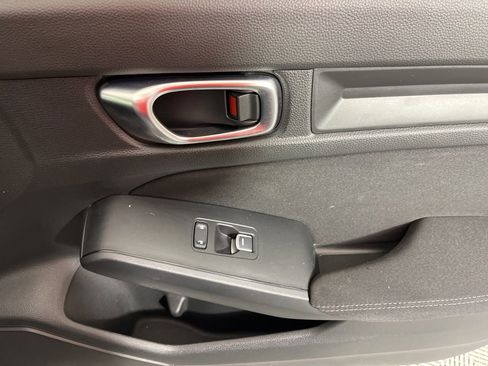 Used 2022 Honda Civic Sport image 17