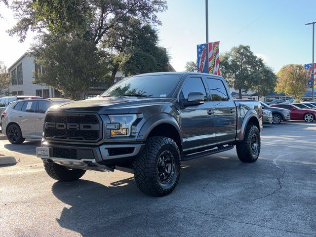Used 2017 Ford F150 Raptor w/ Equipment Group 802A Luxury AWD/4WD image 7