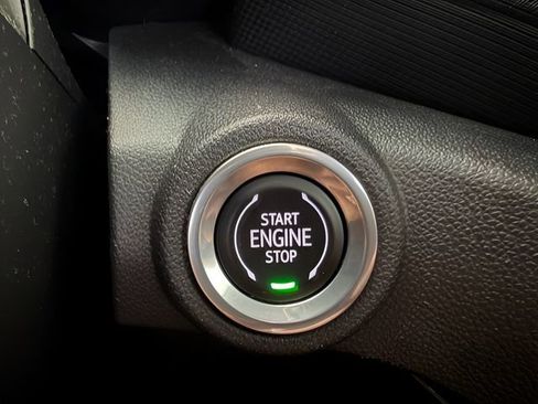 Used 2023 Chevrolet TrailBlazer LT image 37