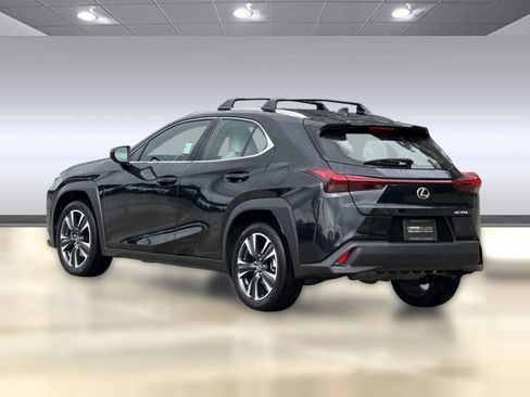 Certified 2025 Lexus UX 300h FWD w/ Accessory Package (Z2) image 3