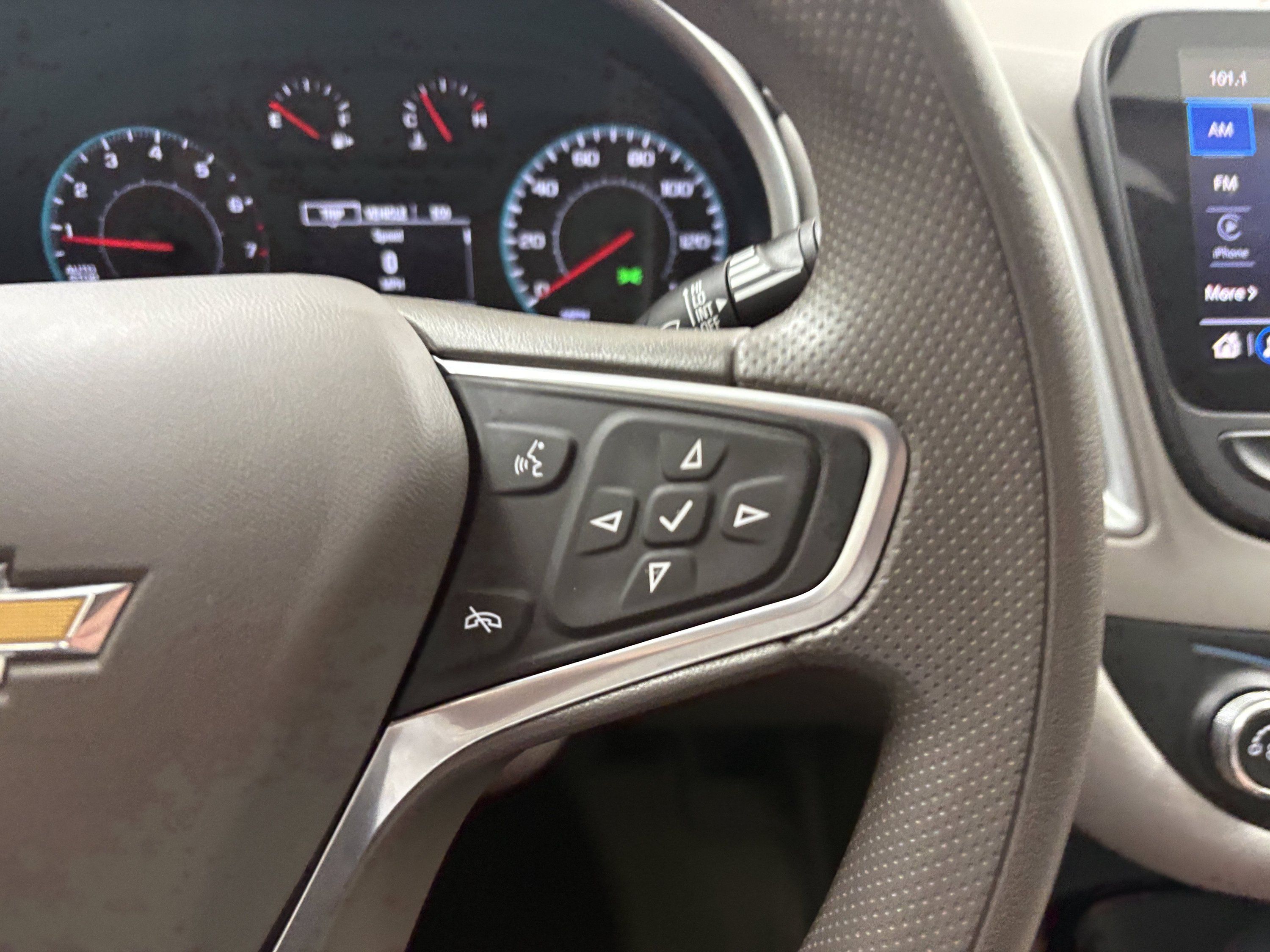 Used 2022 Chevrolet Malibu LS FWD image 29