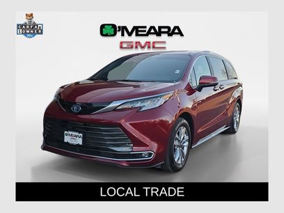 Used 2025 Toyota Sienna Limited