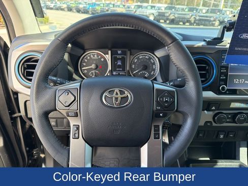 Used 2022 Toyota Tacoma SR5 image 18