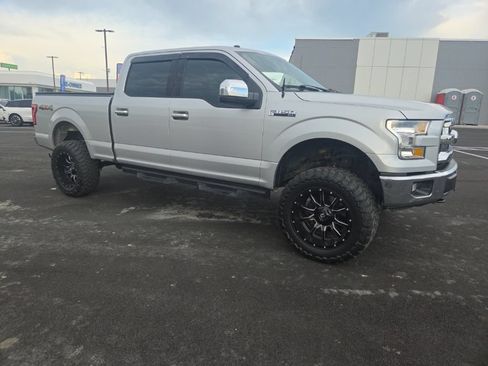 Used 2017 Ford F150 XLT w/ Trailer Tow Package AWD/4WD image 17