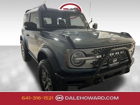 Used 2022 Ford Bronco Badlands image 1