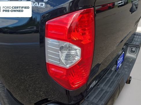 Used 2019 Toyota Tundra 1794 Edition AWD/4WD image 19