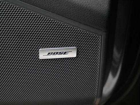 Used 2024 Porsche Cayenne image 27