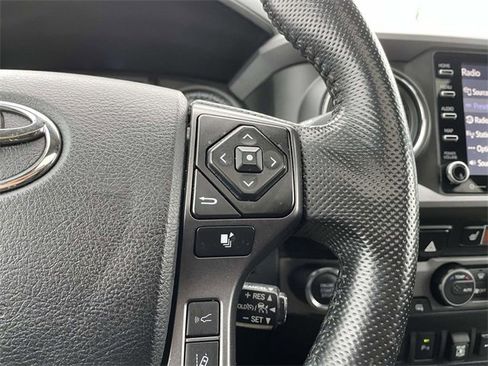 Used 2022 Toyota Tacoma TRD Sport image 26