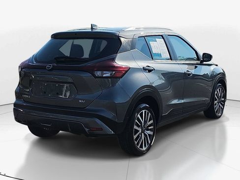 Used 2024 Nissan Kicks SV FWD image 6