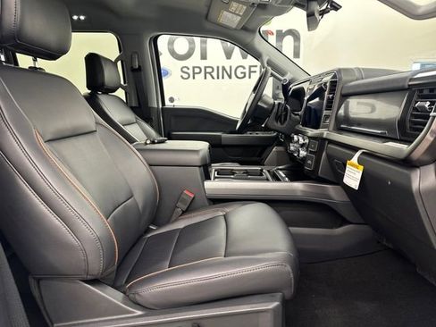 New 2026 Ford F350 Lariat w/ Black Appearance Package image 8
