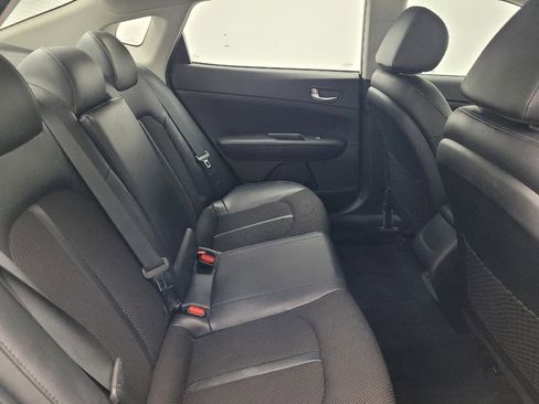 Used 2019 Kia Optima S w/ S Panoramic Sunroof Package image 19