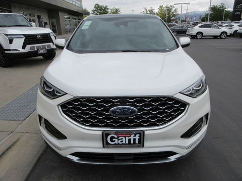 Used 2020 Ford Edge Titanium w/ Equipment Group 301A AWD/4WD image 14