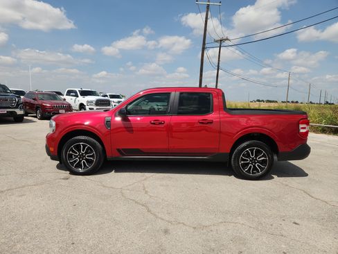 Used 2022 Ford Maverick Lariat w/ Lariat Luxury Package FWD image 4