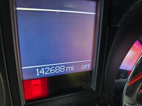 Used 2018 Dodge Grand Caravan GT FWD image 23