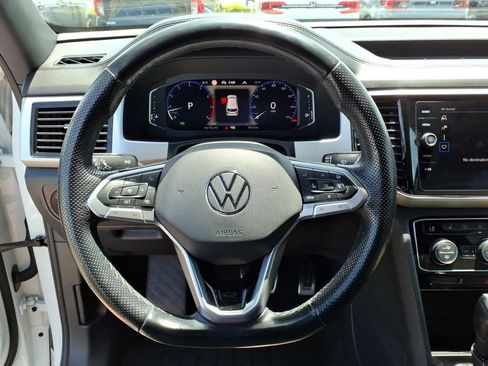 Used 2021 Volkswagen Atlas Cross Sport SEL R-Line AWD/4WD image 21