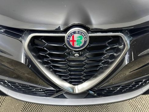 Used 2024 Alfa Romeo Tonale Ti w/ Active Assist Package AWD/4WD image 9