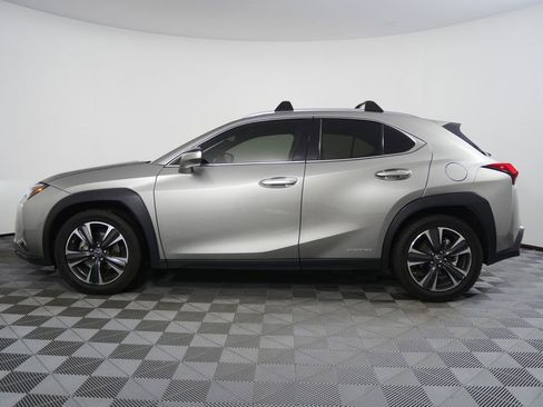 Used 2020 Lexus UX 250h w/ Premium Package image 6