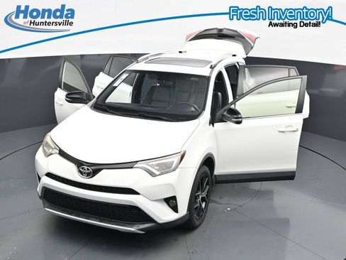 Used 2016 Toyota RAV4 SE FWD image 38