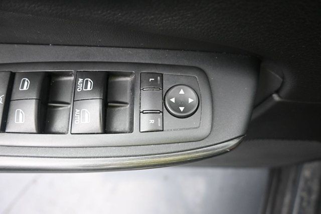 Used 2016 Jeep Cherokee 75th Anniversary AWD/4WD image 14