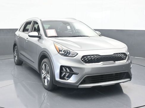 Used 2022 Kia Niro LXS image 9